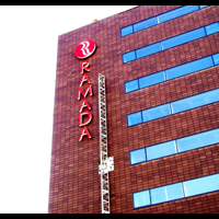 Reclame luminoase cu litere volumetrice (box letter) www.indigoneon.ro