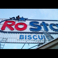 Service si montaje reclame luminoase www.indigoneon.ro