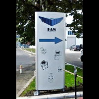 Totemuri luminoase  www.indigoneon.ro